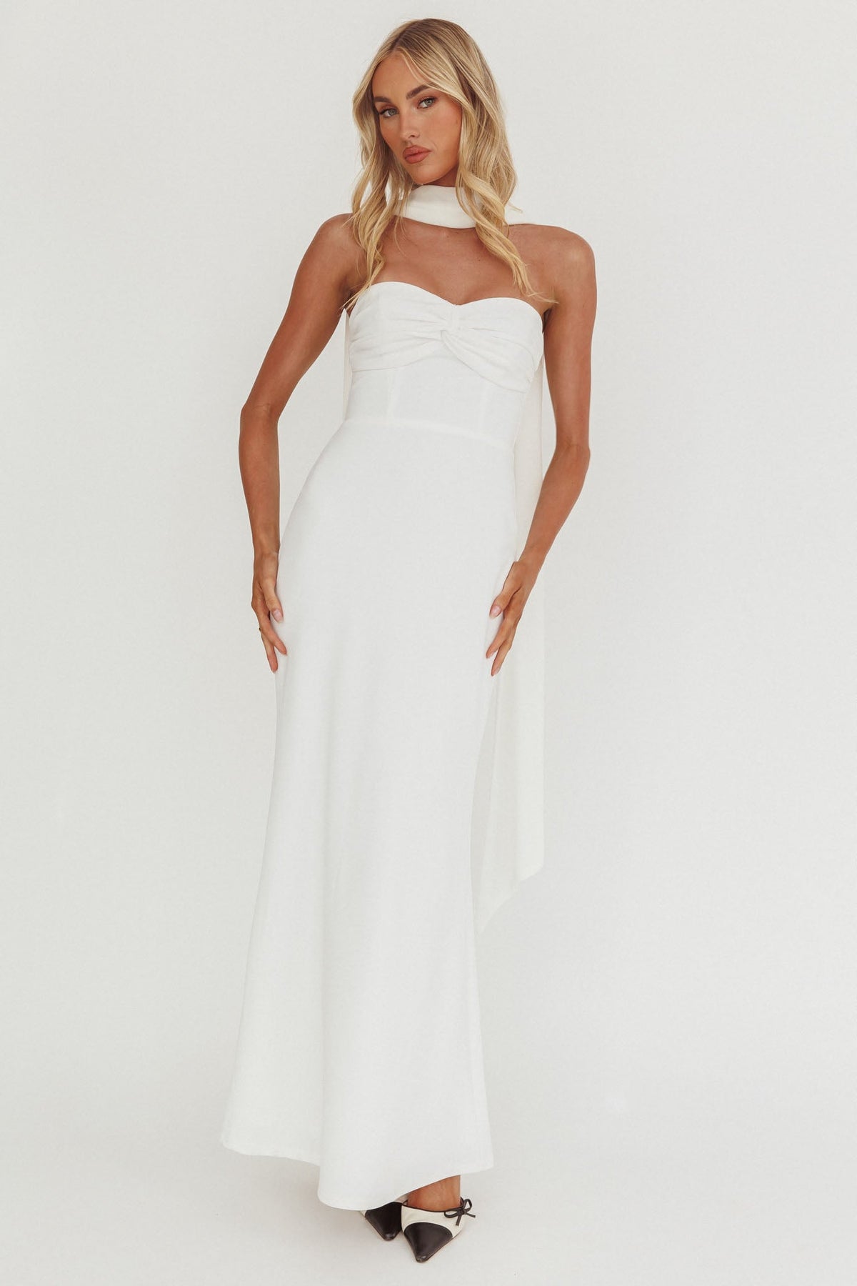 Of The Night Twist Bust Maxi Dress White