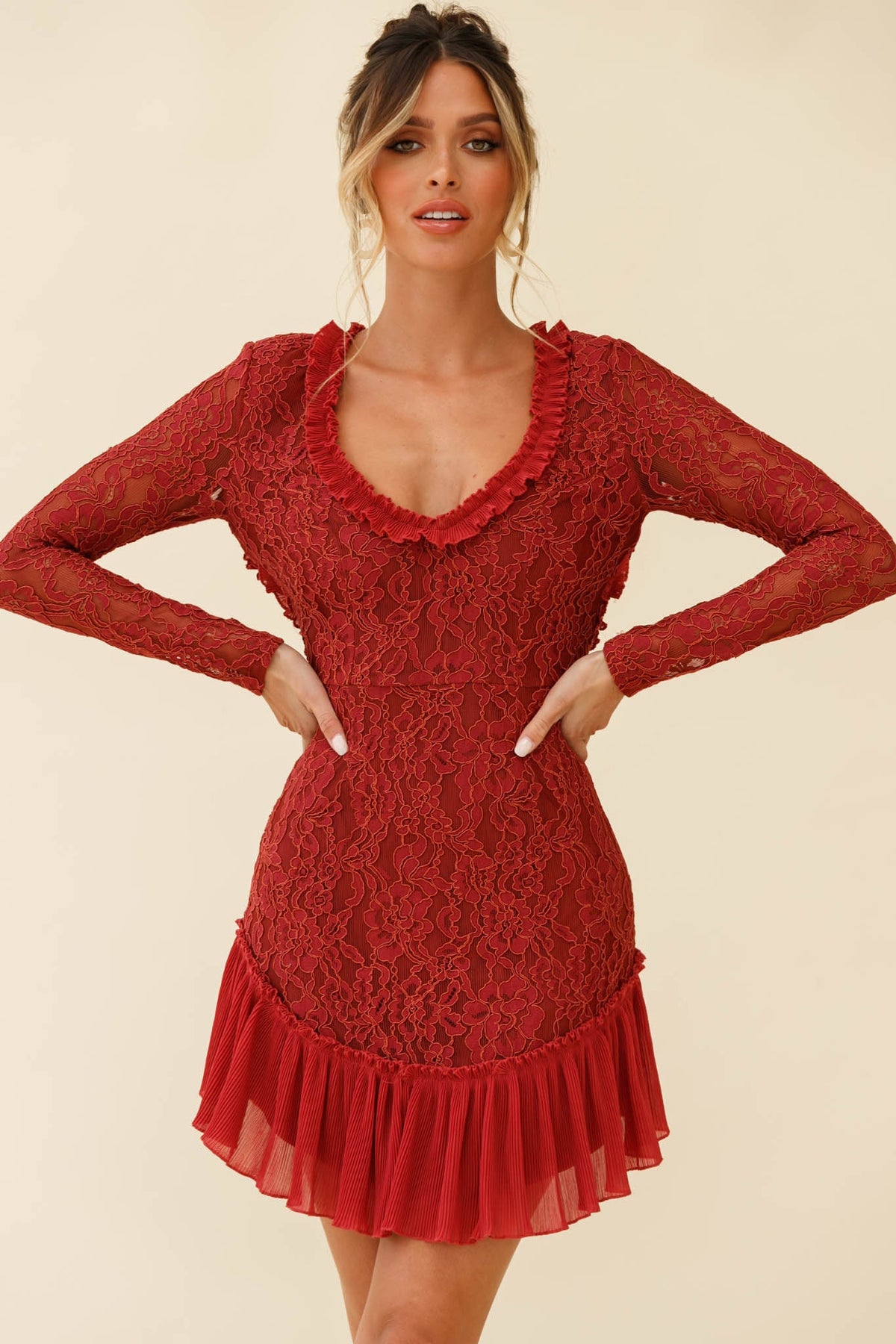 Isabella Long Sleeve Open Back Lace Dress Antique Rose