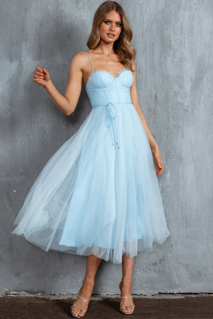 Smitten Sweetheart Neckline Chiffon Midi Dress Blue
