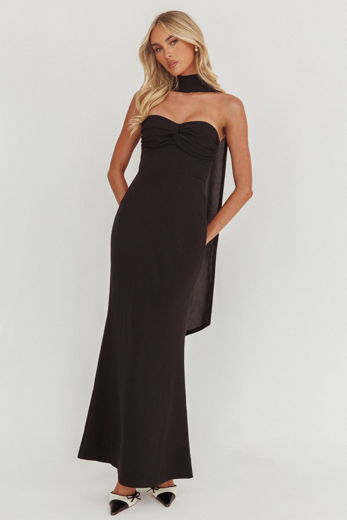 Of The Night Twist Bust Maxi Dress Black