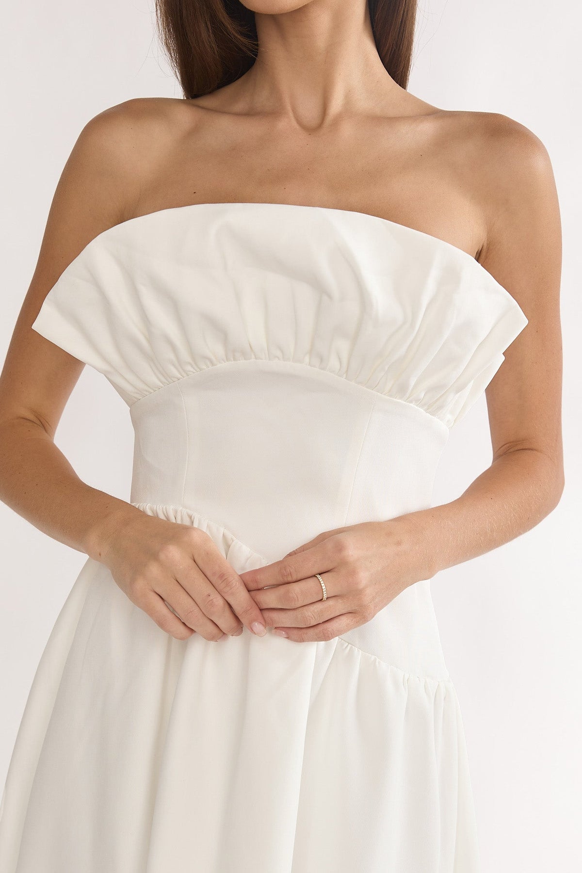 Ilianah Frill Bust Asymmetric Hem Maxi Dress Off White