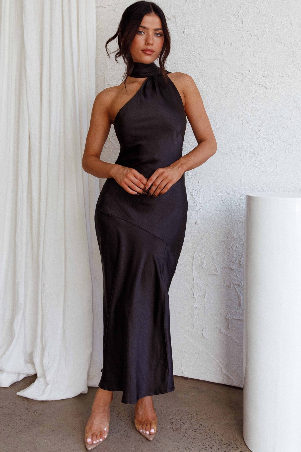 Italian Summer Tie Neck Midi Dress Black