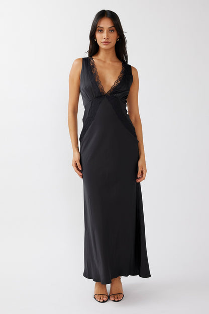 Ivonne Lace Trim V-Neck Maxi Dress Black