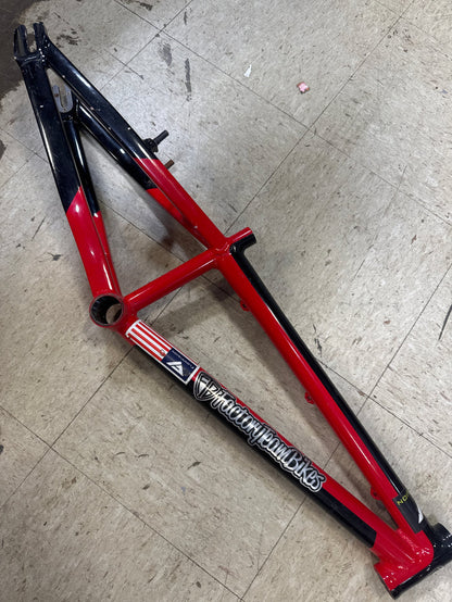 Factory team bikes junior 20”
