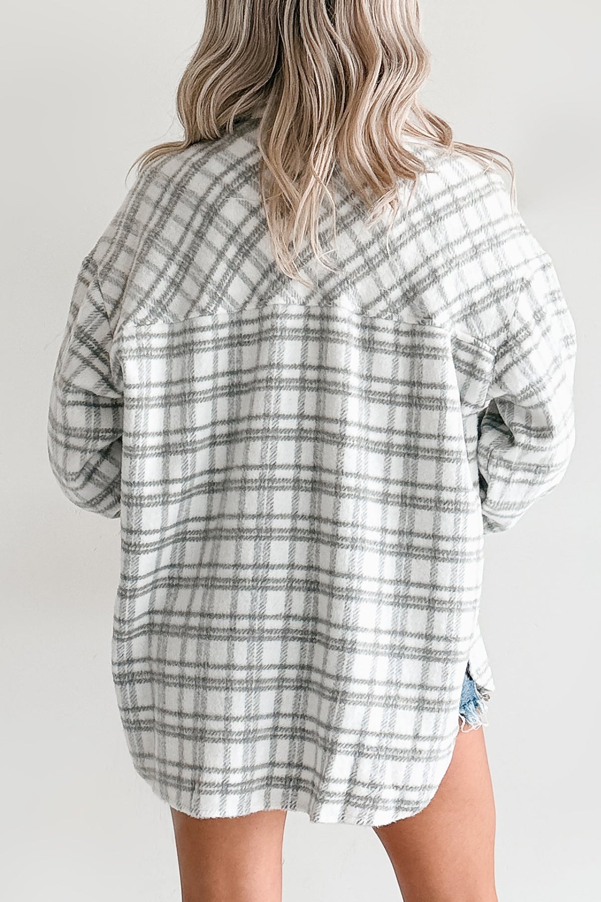 Laid Back Life Plaid Long Sleeve Shacket (Heather Grey)