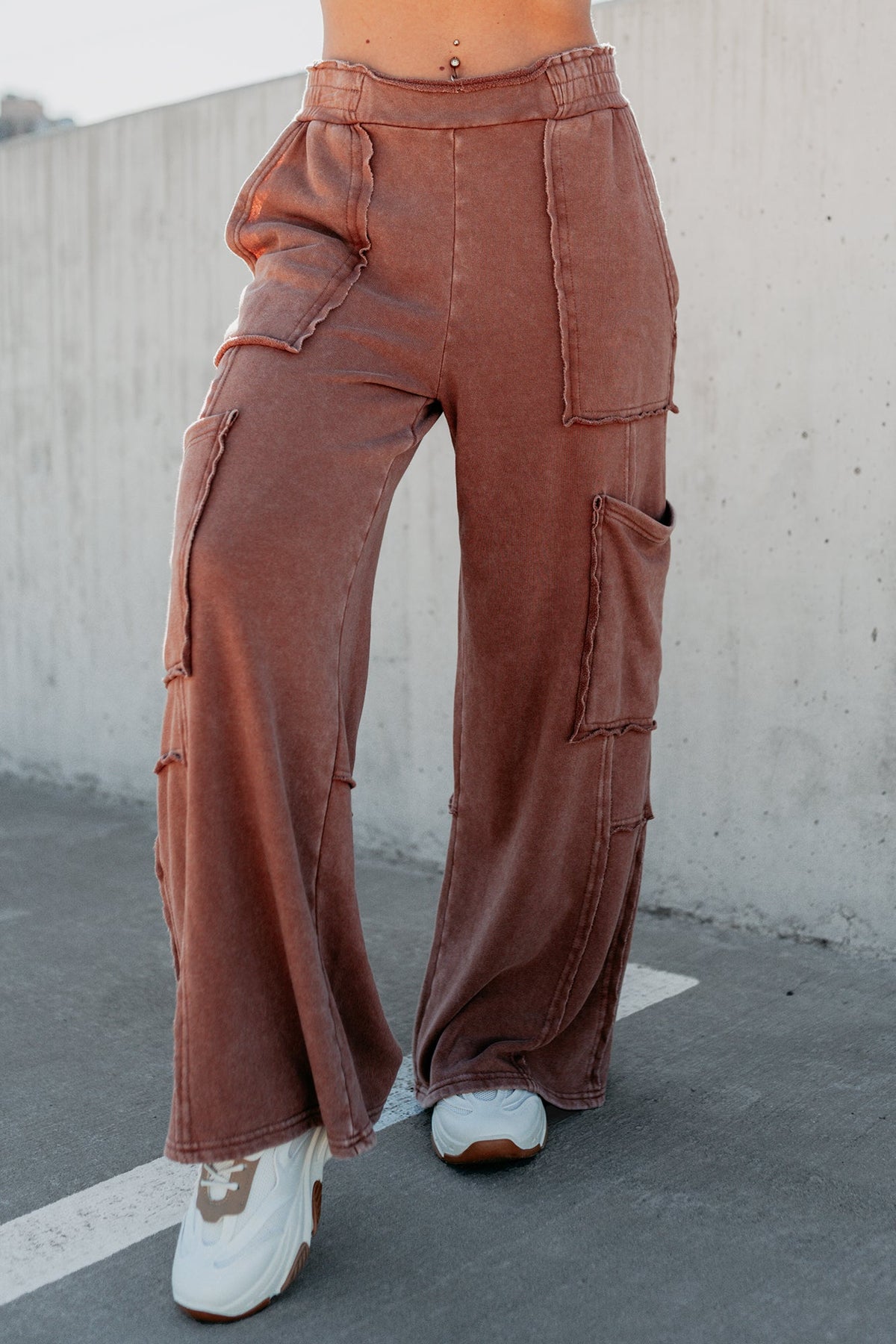 Made Ready Wide Leg Cargo Sweatpants (Chestnut)