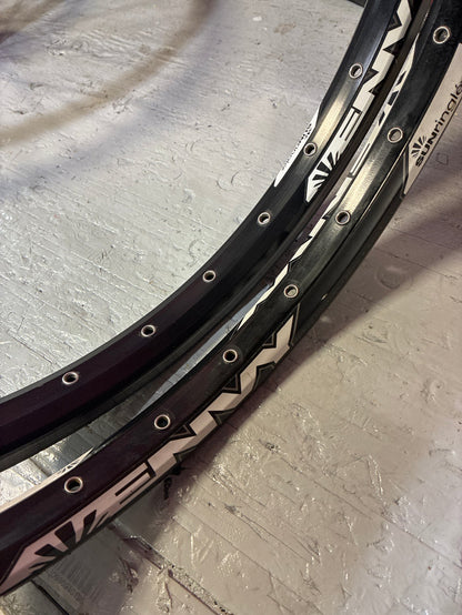 pair sun envy 20” 28h